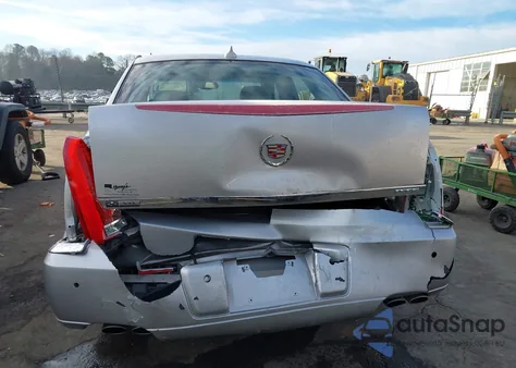 2009 Cadillac Dts 1Sb z USA, uszkodzony, nr VIN 1G6KD57Y19U121425